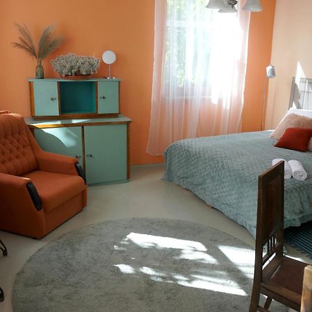 Uliha Apartamenti Liepāja Esterno foto