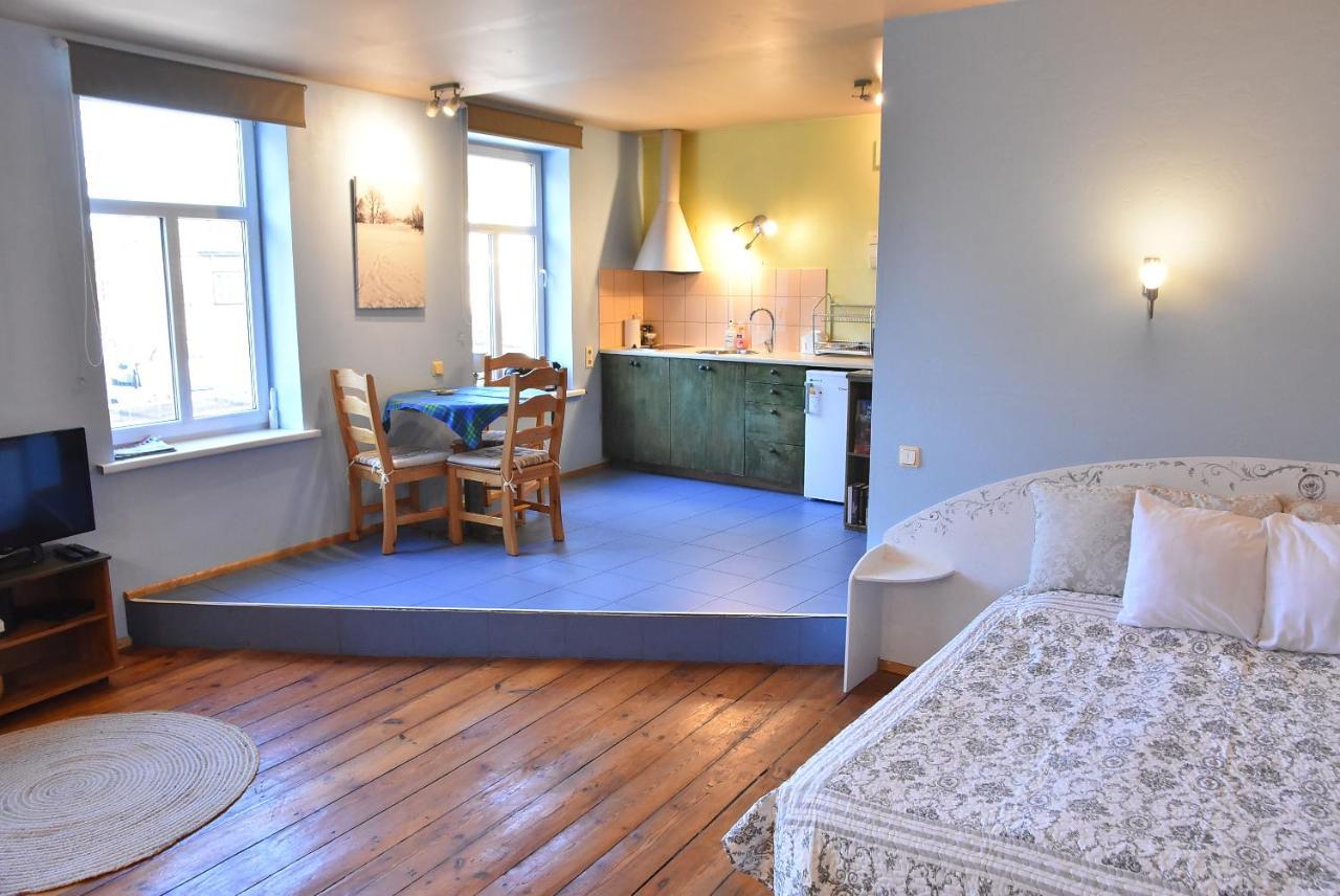 Uliha Apartamenti Liepāja Esterno foto