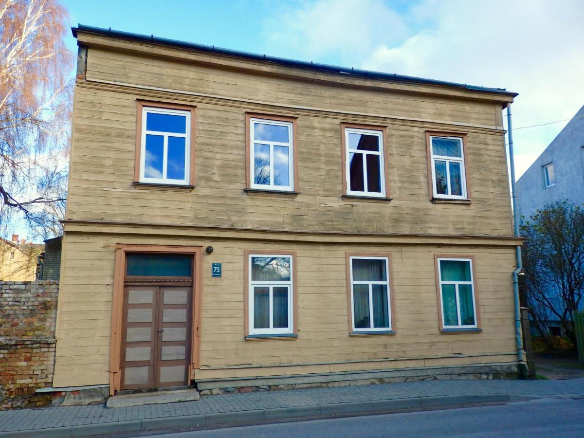 Uliha Apartamenti Liepāja Esterno foto